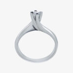 Λευκόχρυσο Κ18 Δαχτυλίδι Φλόγα με Διαμάντι 0,16ct